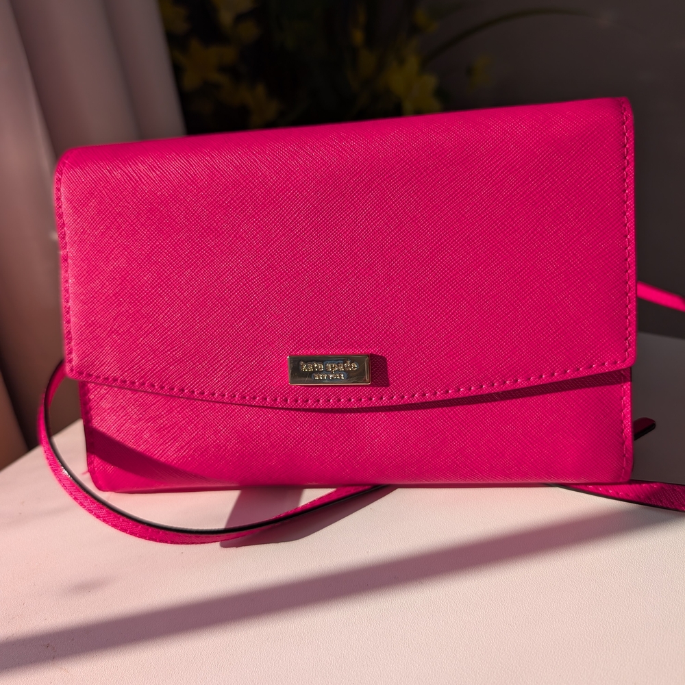 Kate Spade New York Lauren Way Winni Fuschia Crossbody Bag